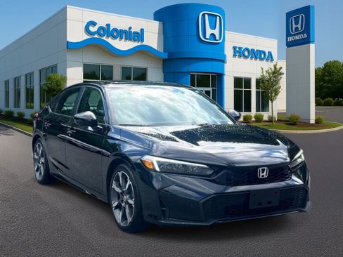 Used 2025 Honda Civic Sport Touring image 8