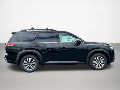 New 2026 Nissan Pathfinder SL AWD/4WD image 6