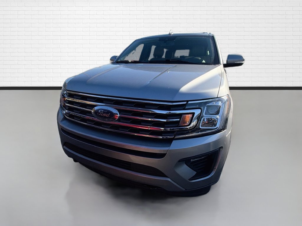 Used 2021 Ford Expedition XLT AWD/4WD image 2