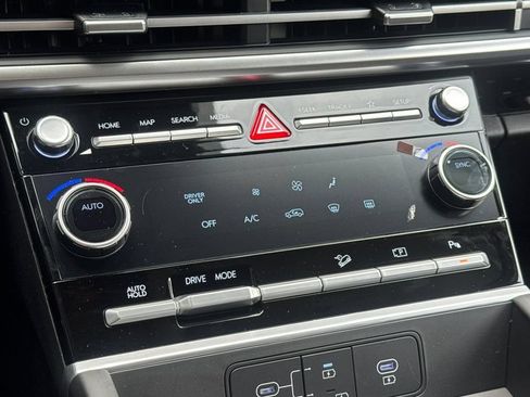 New 2026 Hyundai Santa Fe SE FWD image 21