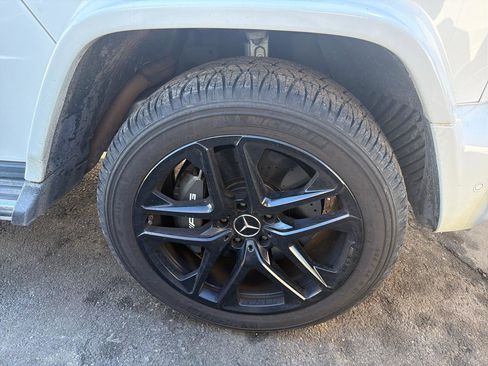 Used 2021 Mercedes-Benz G 63 AMG 4MATIC w/ AMG Night Package image 4