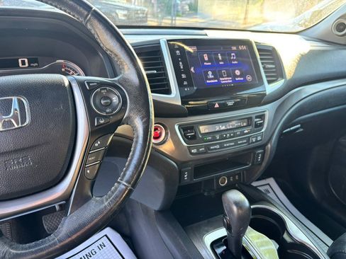 Used 2017 Honda Pilot EX-L image 29