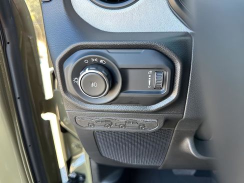 New 2026 Jeep Wrangler Sport image 29