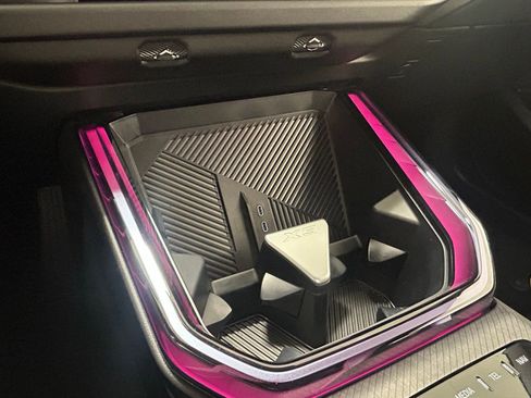 Used 2026 BMW X3 xDrive30 w/ Premium Package image 19