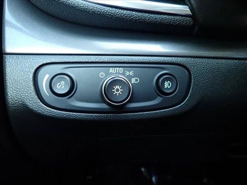 Used 2017 Buick Encore Preferred AWD/4WD image 21