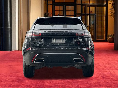 Used 2018 Land Rover Range Rover Velar R-Dynamic HSE image 11