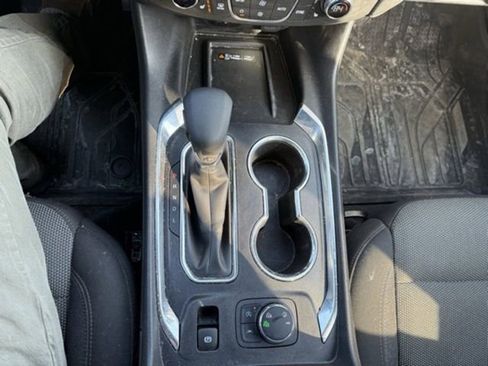 Certified 2023 Chevrolet Traverse LT w/ LPO, Floor Liner Package image 18