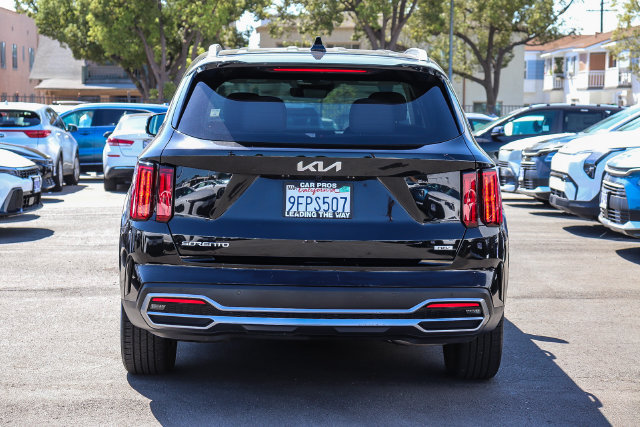 Certified 2023 Kia Sorento SX Prestige AWD/4WD image 8
