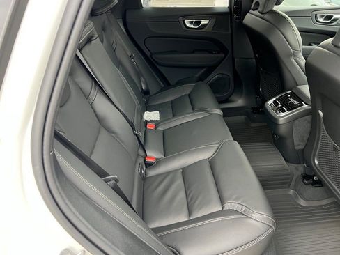 New 2026 Volvo XC60 B5 Ultra w/ Protection Package Premier image 11