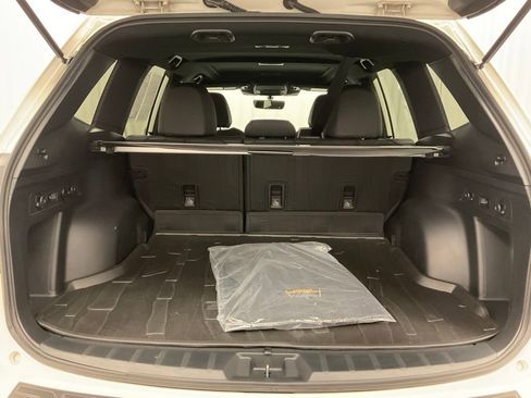 Certified 2024 Subaru Forester Wilderness AWD/4WD image 37