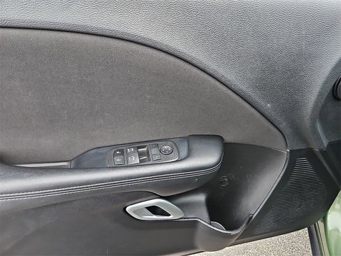 Used 2022 Dodge Challenger R/T image 18