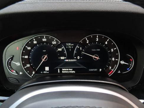 Used 2018 BMW M550i xDrive AWD/4WD image 27