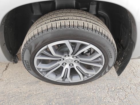Used 2025 RAM 1500 Tungsten w/ Trailer Tow Group AWD/4WD image 12
