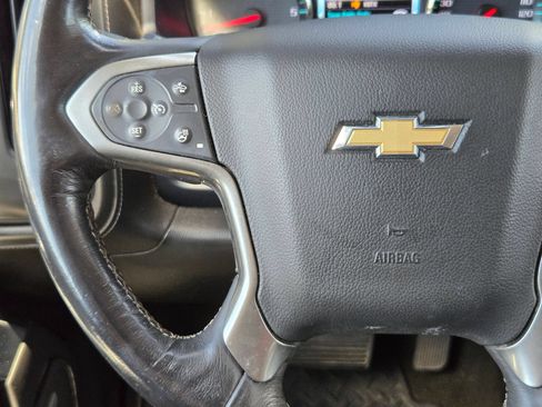 Used 2018 Chevrolet Silverado 1500 LTZ Z71 w/ LTZ Plus Package AWD/4WD image 21
