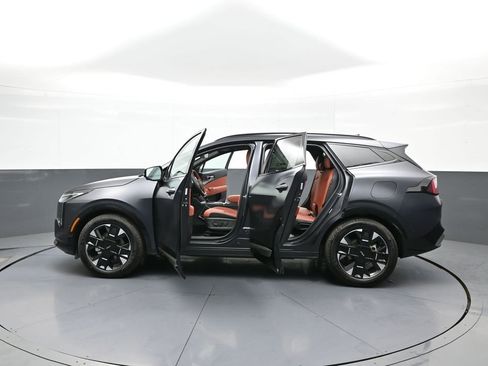 New 2026 Kia Sportage SX AWD/4WD image 44