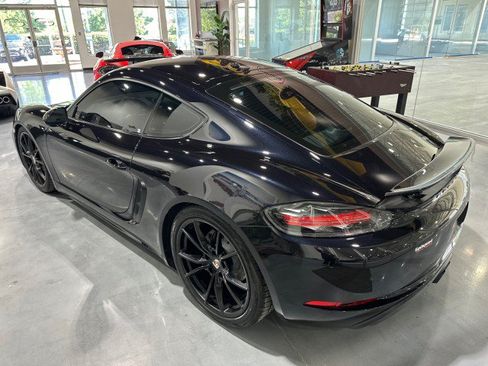 Used 2019 Porsche 718 Cayman RWD image 27