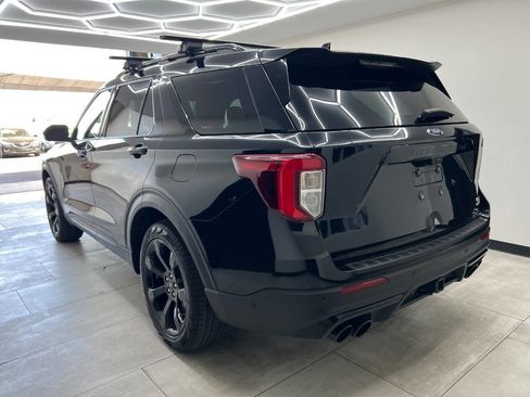 Used 2020 Ford Explorer ST w/ ST Street Pack image 2