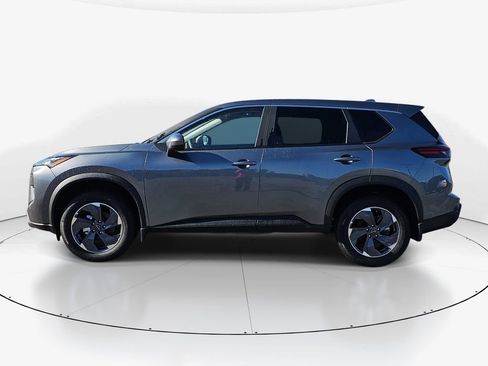 New 2026 Nissan Rogue SV FWD image 9