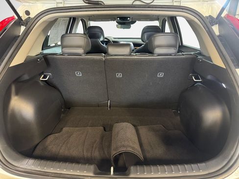 Certified 2023 Kia Niro EX Touring FWD image 25