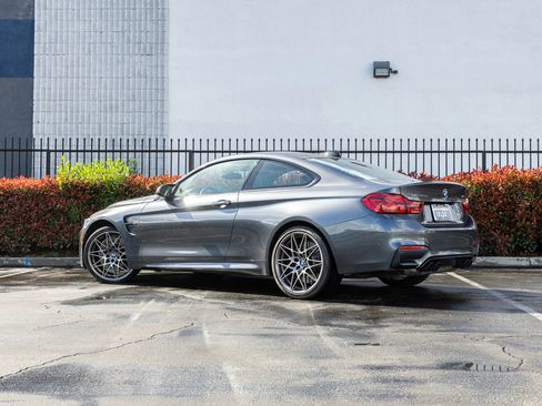 Used 2019 BMW M4 Coupe w/ Competition Package image 7