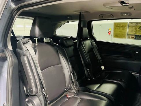 Used 2024 Honda Odyssey Touring image 32