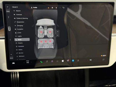 Used 2021 Tesla Model S Plaid image 27