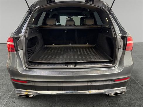 Used 2017 Mercedes-Benz GLC 300 4MATIC image 13