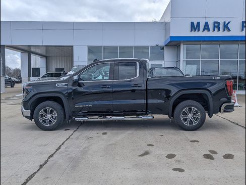 New 2026 GMC Sierra 1500 SLE w/ X31 Off-Road Package AWD/4WD image 9