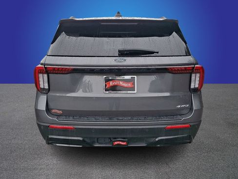 Used 2025 Ford Explorer ST-Line w/ Premium Package AWD/4WD image 5