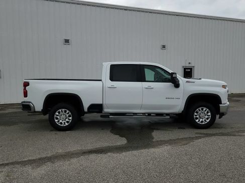 Used 2023 Chevrolet Silverado 2500 LT w/ Convenience Package AWD/4WD image 24