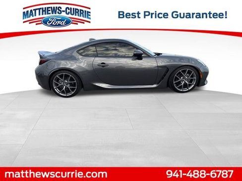 Used 2022 Subaru BRZ Limited image 3