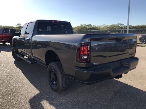 New 2026 RAM 2500 Tradesman AWD/4WD image 5