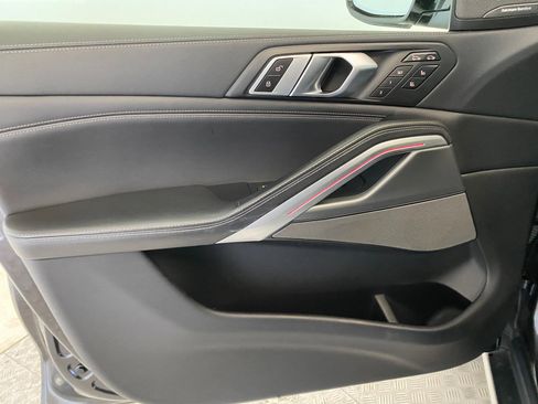 Used 2020 BMW X6 xDrive40i w/ Executive Package image 11