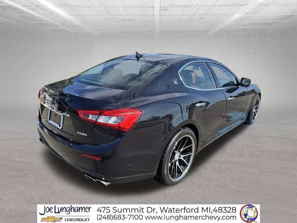 Used 2015 Maserati Ghibli RWD image 3