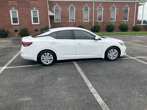 Used 2021 Nissan Sentra S FWD image 4