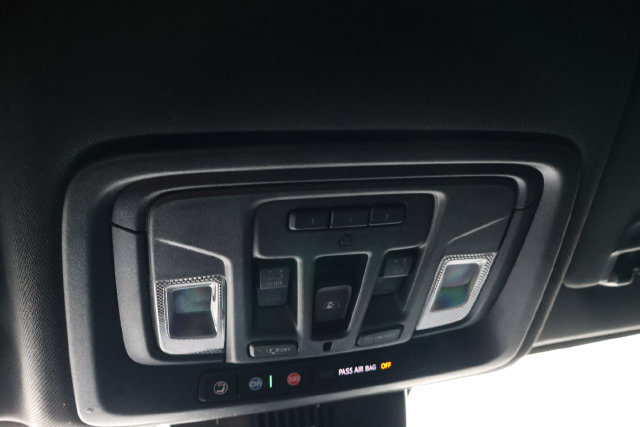 Used 2024 GMC Sierra 2500 AT4 w/ AT4 Premium Plus Package AWD/4WD image 19