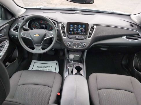 Used 2025 Chevrolet Malibu LT image 19