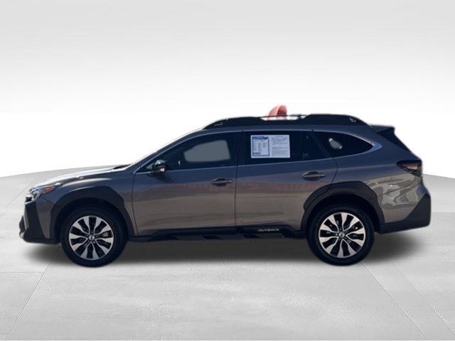 Used 2024 Subaru Outback Limited XT AWD/4WD image 4