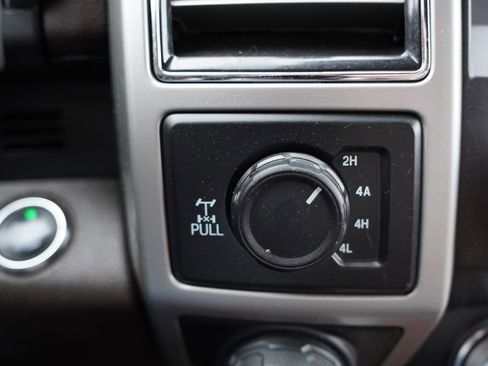 Used 2019 Ford F150 King Ranch w/ Equipment Group 601A Luxury image 33