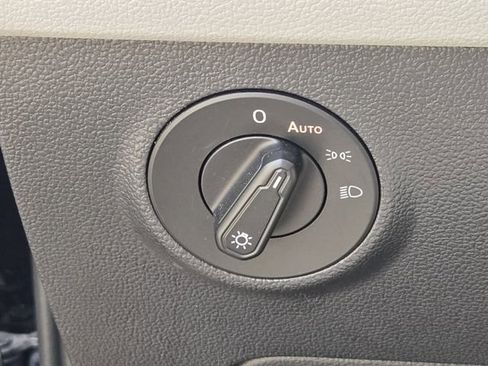 Certified 2023 Volkswagen Taos S FWD image 26