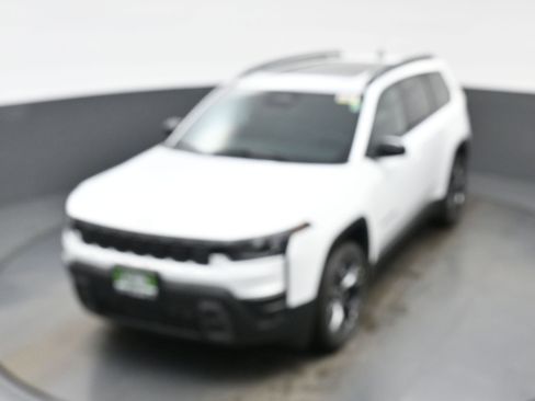 New 2026 Jeep Cherokee Overland image 18