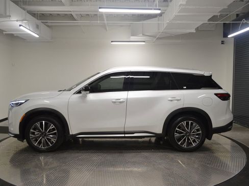 Certified 2026 INFINITI QX60 Luxe w/ Cargo Package image 2