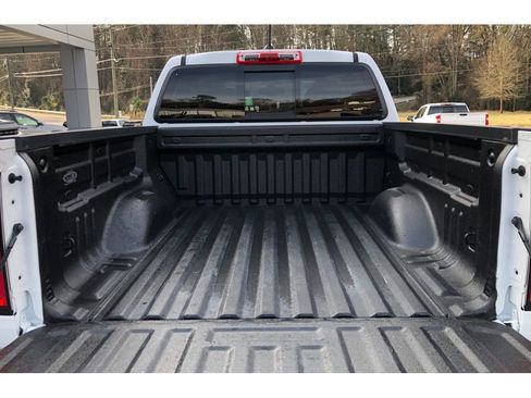 Used 2022 Chevrolet Colorado Z71 image 7