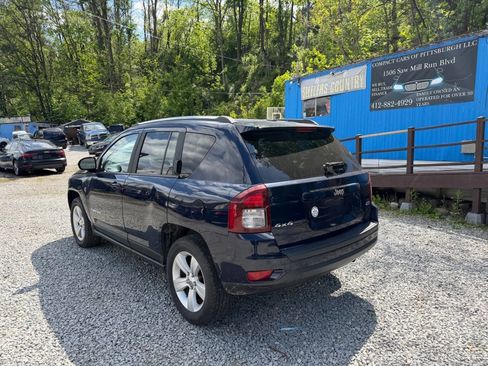 Used 2014 Jeep Compass Latitude AWD/4WD image 9