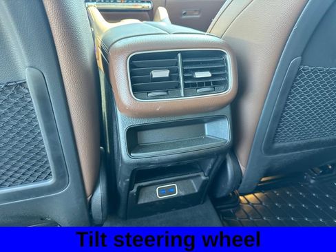 Used 2025 Mercedes-Benz GLE 450 4MATIC image 22