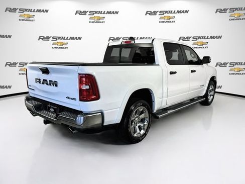 Used 2025 RAM 1500 Big Horn AWD/4WD image 7