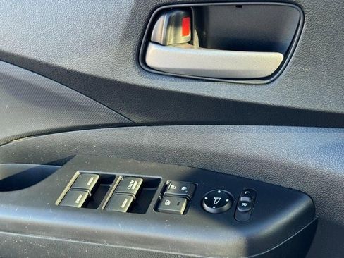Used 2016 Honda CR-V LX image 21