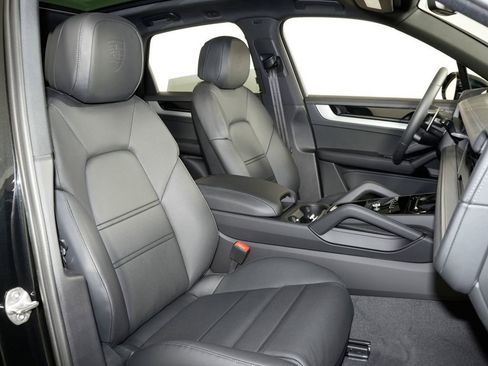 New 2026 Porsche Cayenne S AWD/4WD image 39