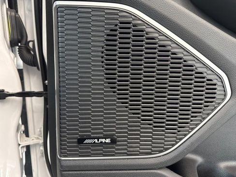 Used 2024 Jeep Grand Cherokee Limited 4xe image 16