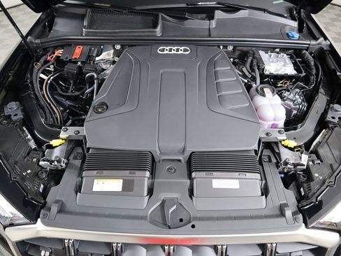 Certified 2025 Audi Q7 2.0T Premium image 29